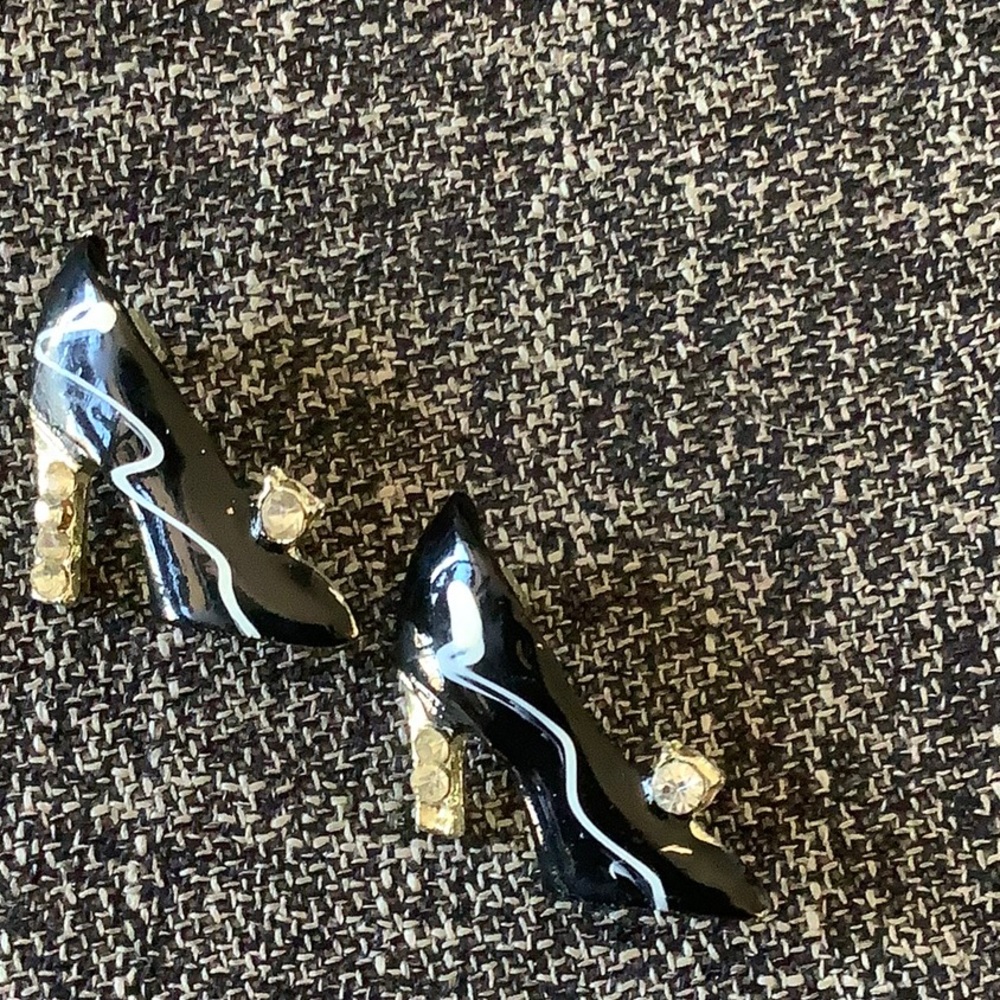 Vintage 1960’s Shoe Pin Set